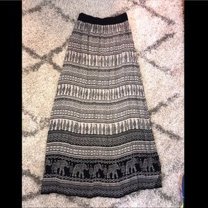 Patterned Maxi Skirt